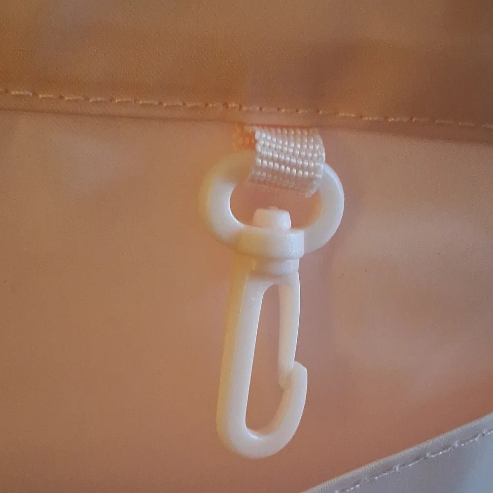 MESH MULTIPOCKET SHOWER CADDY